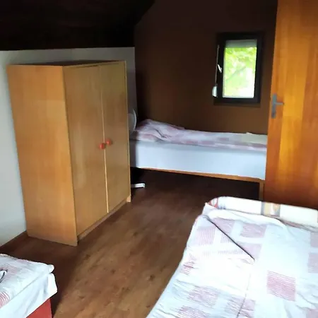 Tassi Halaszcsarda - Sueger Haz