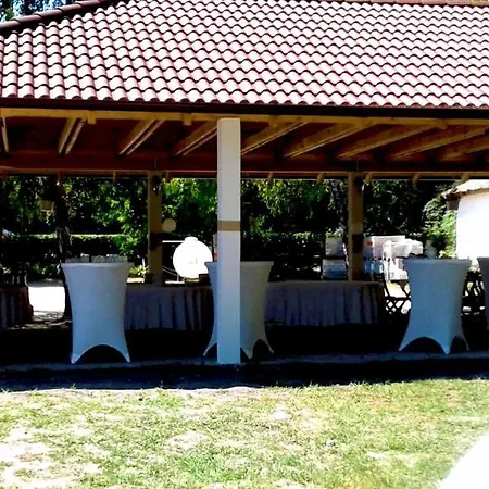 Tassi Halászcsárda - Sügér Ház Nyaraló Tass